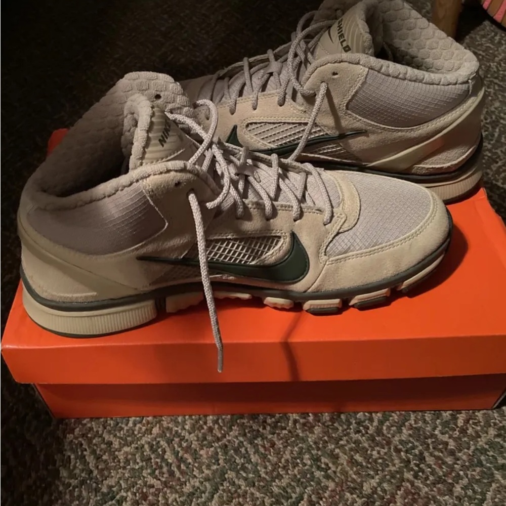 Nike Free Shield 7.0 Trainer